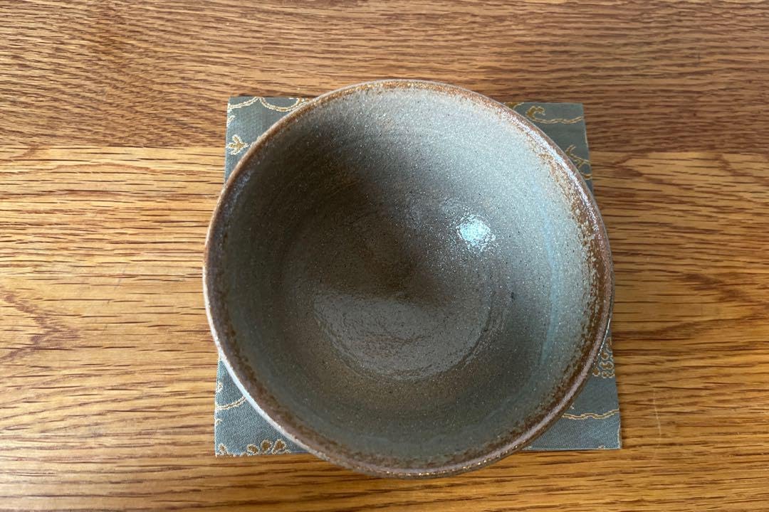 唐津茶碗(中里 重利作)共箱 茶道用抹茶碗 ホーム&キッチン 唐津茶碗(中里 重利作)共箱 茶道用抹茶碗 ホーム&キッチン